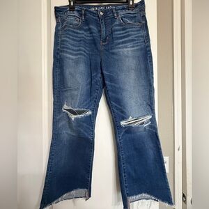 For these American Eagle High-Rise Cropped Flare Jeans Size 10 Short